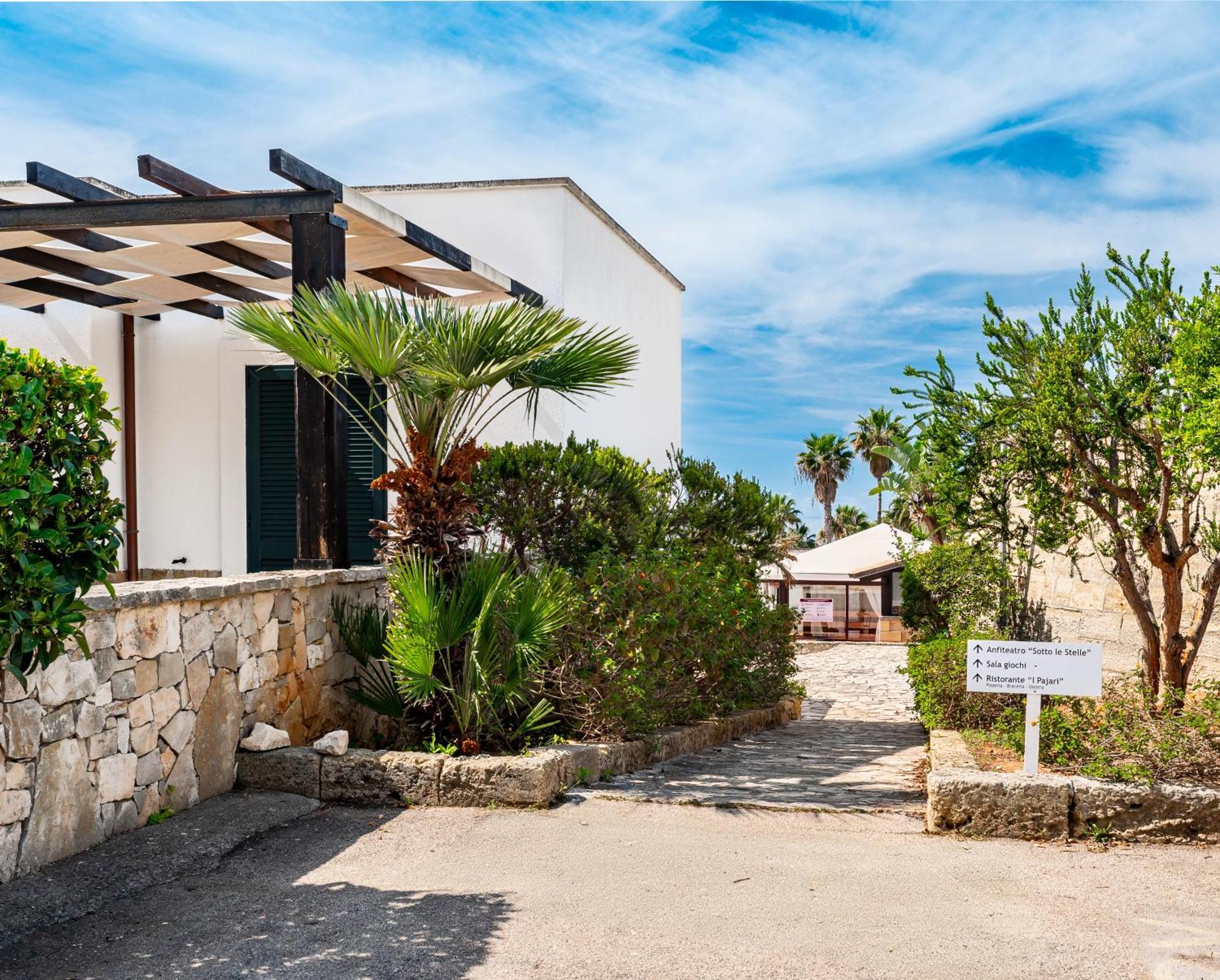 Hotel Leuca Relais - Seaside Retreat Santa Maria di Leuca Exterior foto